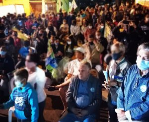 Comício provocou aglomeração