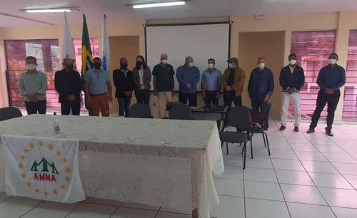 Volta às aulas presenciais continuará sendo discutida