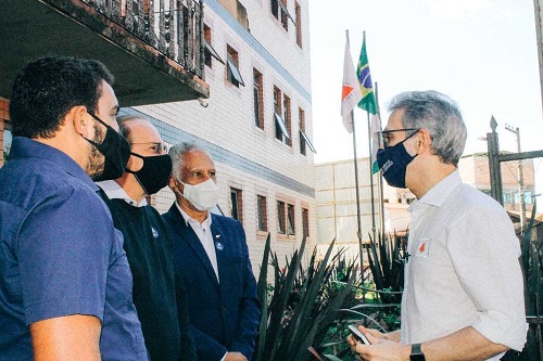 Zema conversou com políticos locais