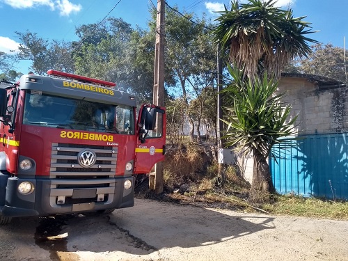 O Corpo de Bombeiros foi acionado