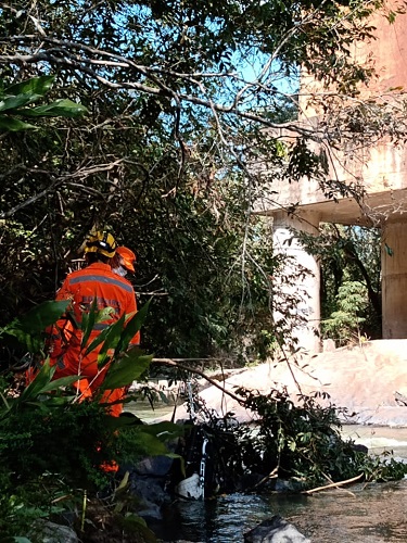Bombeiros encontraram a vítima já sem os sinais vitais
