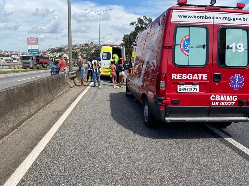 Bombeiros atuaram na ocorrência