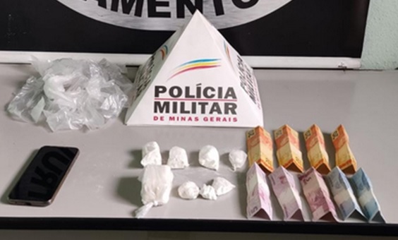 Materiais apreendidos na operação