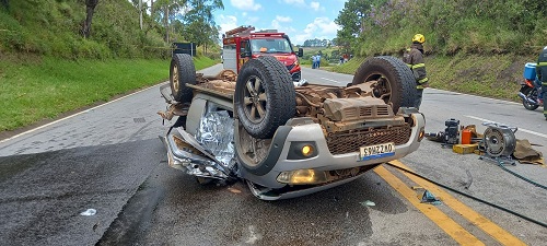 O outro veículo que se acidentou