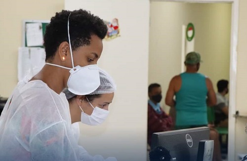 Uso de máscara é obrigatório nos estabelecimentos de saúde