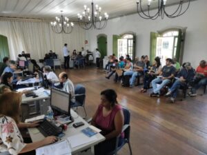 Servidores precisam fazer cadastramento 