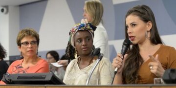 Feminicídios aumentam em Minas