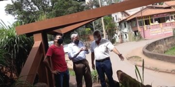 Secretaria Municipal de Obras de Congonhas se reúne com a Via 040