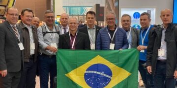 Presidentes da CNDL e do SPC-Brasil participam da Euroshop na Alemanha