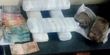 PM apreende grande quantidade de droga e prende suspeitos