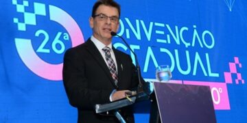 Cerimônia marca a abertura da 26ª Convenção Estadual FCDL-MG