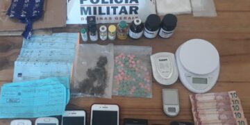 Flagrado com ectsay, homem diz que buscou droga a pedido de filho e nora.