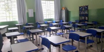 Glaycon Franco destina recursos para educação na região