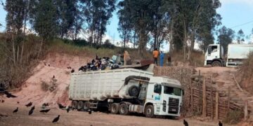 Irregularidades em lixão geram multas de R$72 mil