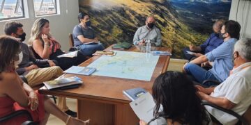 Gerdau e prefeitura discutem parceria em Ouro Branco