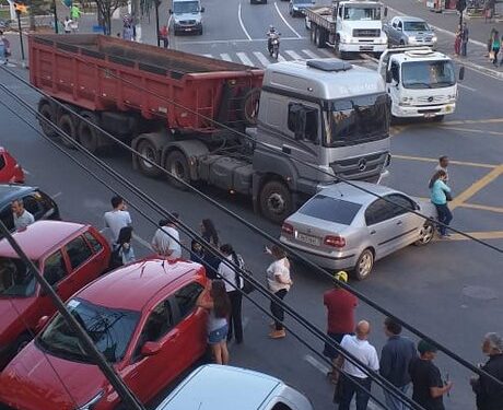 Acidente no centro de Lafaiete