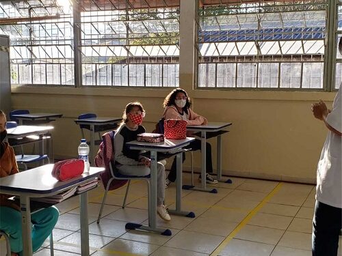 Ouro Branco volta a ter aulas presenciais