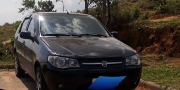 PM apreende autores de roubos e apreende veiculo que usavam