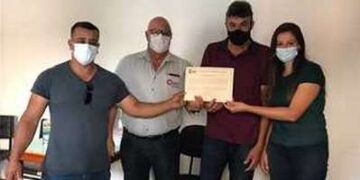 Abatedouro recebe certificado do Serviço de Inspeção Regional