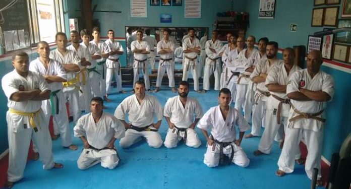 Um dos dojos de karatê mais tradicionais de Lafaiete completa 34 anos