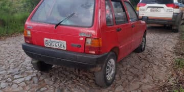 PM recupera carro roubado e suspeito é preso