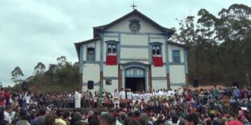 Glaycon busca recursos para patrimônio histórico do Bom Jesus do Bacalhau em Piranga