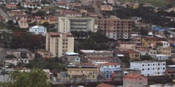 Carandaí é a primeira cidade da região a autorizar funcionamento parcial do comércio