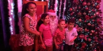 Casa do Papai Noel é aberta em Ouro Branco