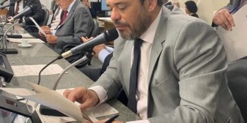 Glaycon Franco é relator de  projetos que ajudam a socorrer caixas dos municípios mineiros