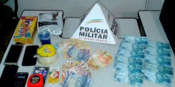 Trio é preso com notas falsas de 100 reais