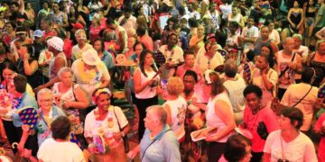 Programação desta terça-feira de Carnaval na região