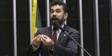 Deputado federal Padre João solicita criação de Comissão Externa para acompanhar municípios impactados pelas chuvas em Minas