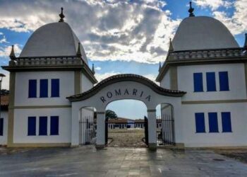 Romaria se torna espaço para pequenos, médios e grandes apresentações