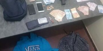 PM tira de circulação dupla de adolescentes que assaltava no comércio de Lafaiete