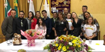 Novos dirigentes de Lions Clube tomam posse