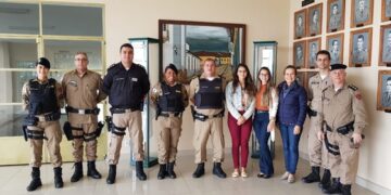 9º BPM recebe equipe do TCE/MG para conhecer projeto de enfrentamento à violência doméstica
