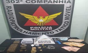 Dupla é presa no Arcádia suspeita de tráfico