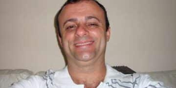 Policial penal mata médico a tiros por ciúmes da esposa