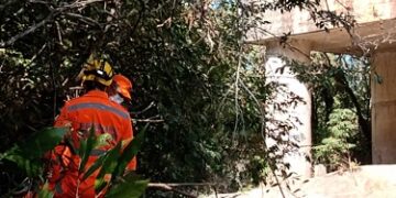 Empresário morre em queda de paraglider