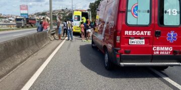 Mulher é atropelada na BR-040
