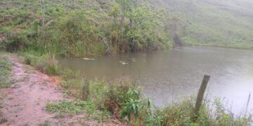Corpo de jovem é encontrado em lagoa
