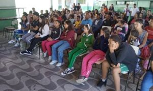 Estudantes e familiares acompanharam as atividades