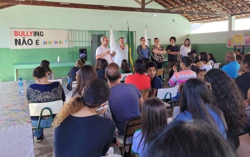 Escola José Aleixo de Matos promove debate sobre bullying e violência nas escolas