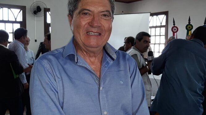 Glaycon Franco cumprimenta prefeito por serviços de saúde de Congonhas