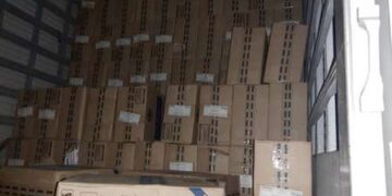 PM apreende cerca de 40 mil maços de cigarro contrabandeados