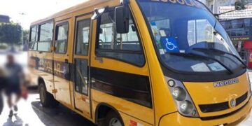 Lafaiete recebe micro-ônibus para transporte escolar