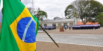 GUARNAE-BQ celebra o Dia da Bandeira