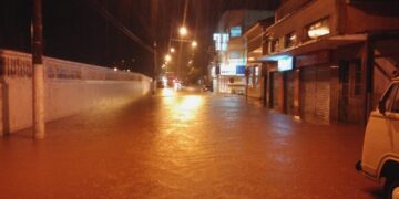 Carandaí volta a sofrer com chuva e alagamentos