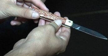 Homem é assassinado com golpes de canivete por motivos passionais