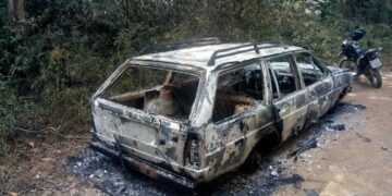 Mistério: Carro roubado e incendiado intriga proprietário